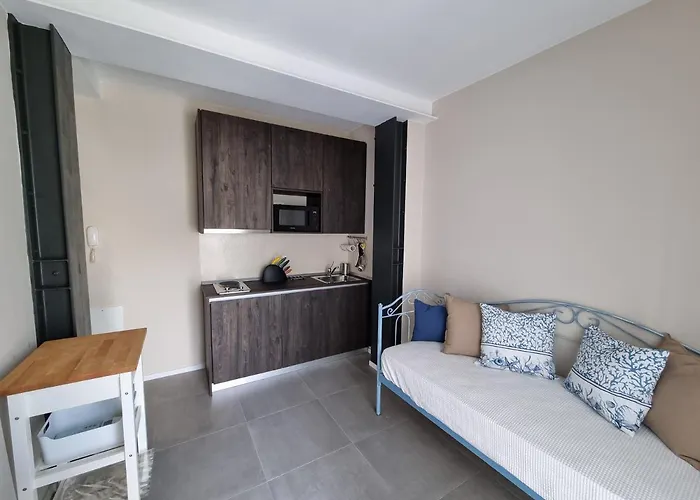 Residenza Azzurra 아파트 카톨리카